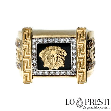 anello versace e bracciale uomo prezzo|Anelli da uomo di Versace .